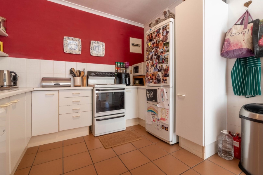 To Let 2 Bedroom Property for Rent in Devils Peak Western Cape